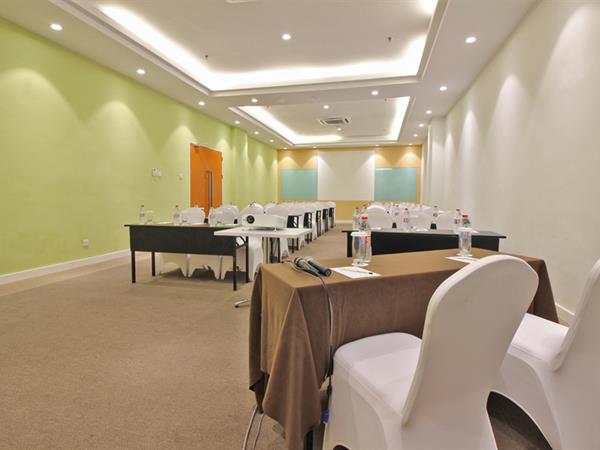 Harga Sewa Ruang Meeting Di Hotel Surabaya Berbagai Ruang