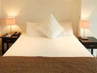 Superior 1 Bedroom - Limited/No View
Distinction Wellington Century City Hotel