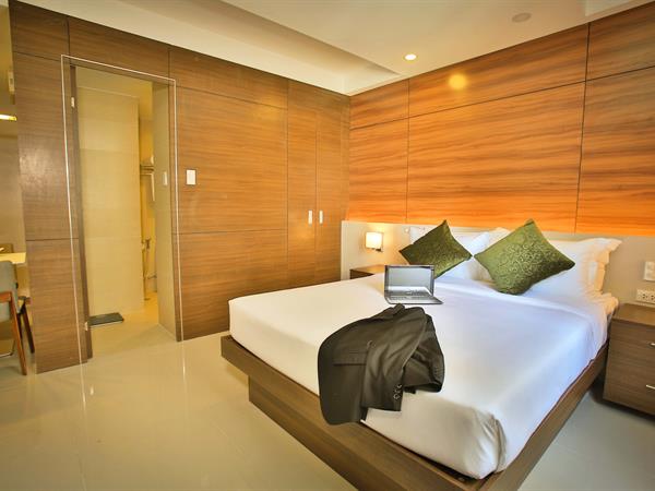 Premier Rooms
Valero Grand Suites by Swiss-Belhotel Makati