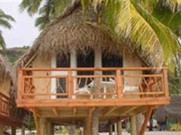 Beachfront Bungalow
Paradise Cove