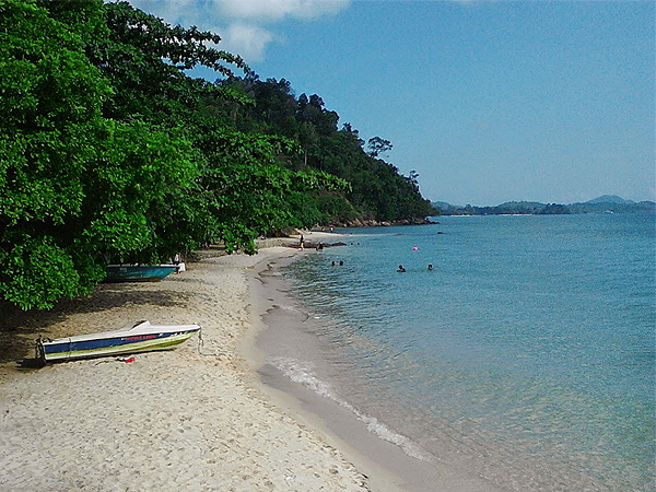 Pantai Mirota Batam
Zest Harbour Bay Batam