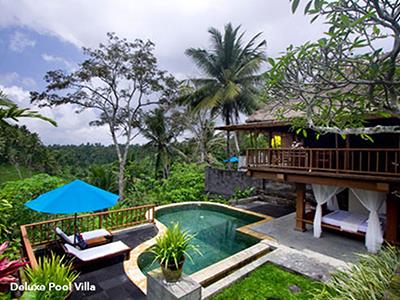 Deluxe Pool Villa
Kamandalu Resort