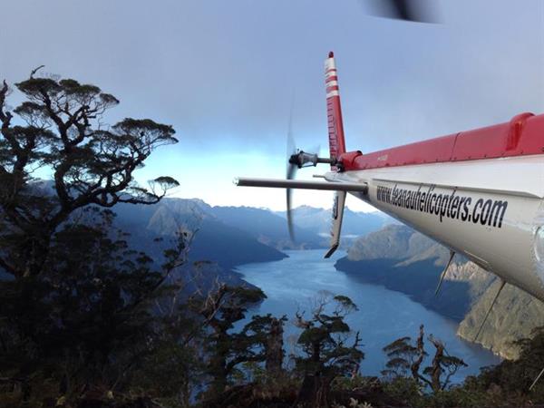 Fiordland Helicopter Combo
Distinction Luxmore Hotel Lake Te Anau