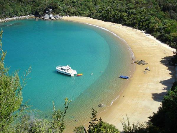 14 Day - Relaxing Best Scenery Tour
Exclusive Tailored Luxury New Zealand Tours