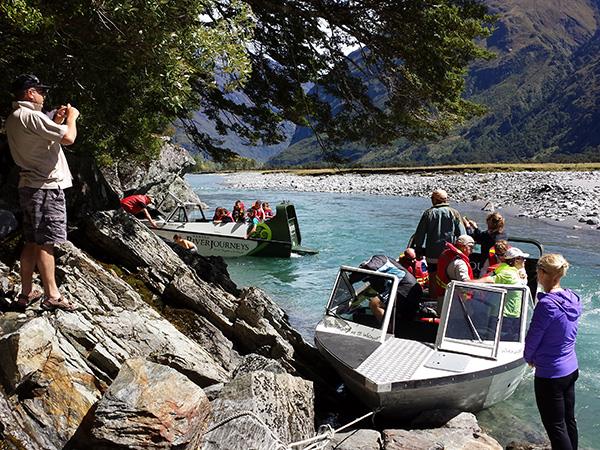 7 Day - Essence of the South Island Tour
Exclusive Tailored Luxury New Zealand Tours