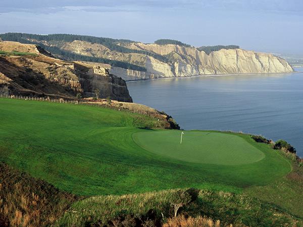 10 Day - Luxury Golf Tour Package
Exclusive Tailored Luxury New Zealand Tours