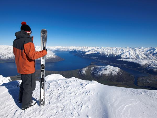 Winter Skiing
Swiss-Belsuites Pounamu, Queenstown, New Zealand