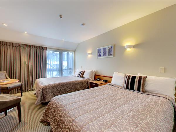 Standard Twin Hotel Room
Dunedin Leisure Lodge - A Distinction Hotel