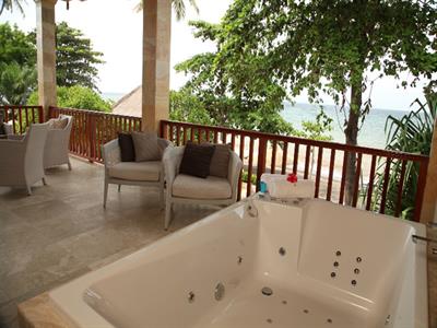 Penthouse
The Lovina Bali Resort