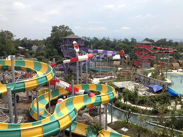 Jogja Bay Waterpark Zest Hotel Yogyakarta Jogja Bay Waterpark Zest Hotel Yogyakarta