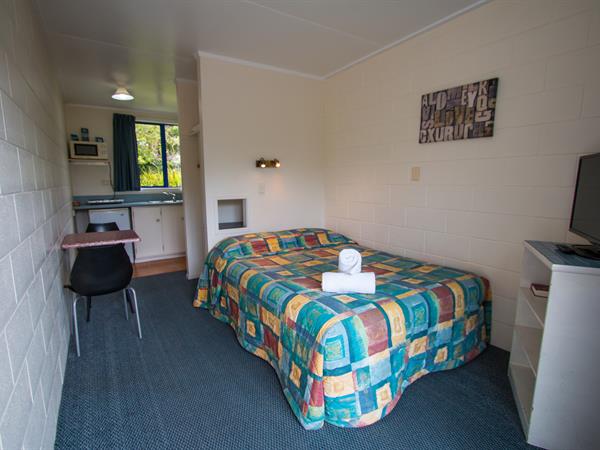 Unit - Studio
New Plymouth Top 10 Holiday Park