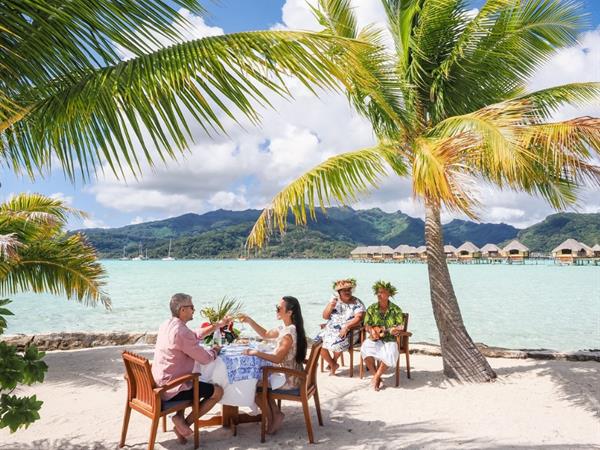 Déjeuner sur  un Motu
Le Taha'a by Pearl Resorts