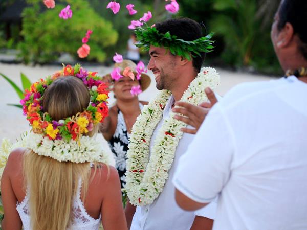 Nanati, Renewal of Vows
Le Tikehau by Pearl Resorts