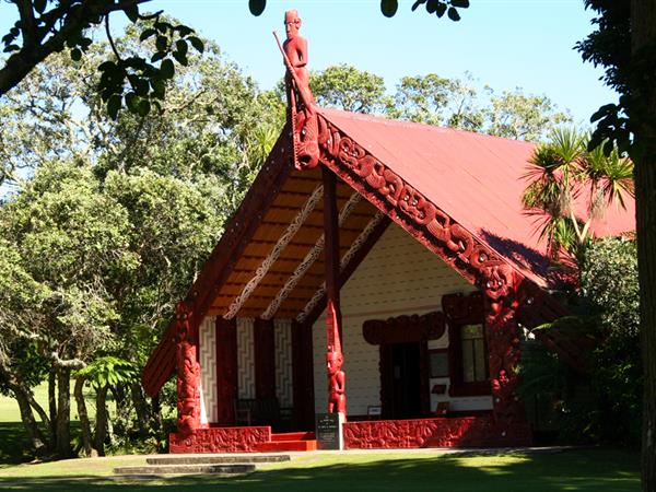 Visit Waitangi
Paihia Top 10