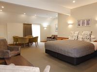 Superior 1 Bedroom Studio
Dunedin Leisure Lodge - A Distinction Hotel