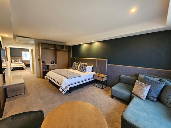 Deluxe Family Suite
Distinction Luxmore Hotel Lake Te Anau