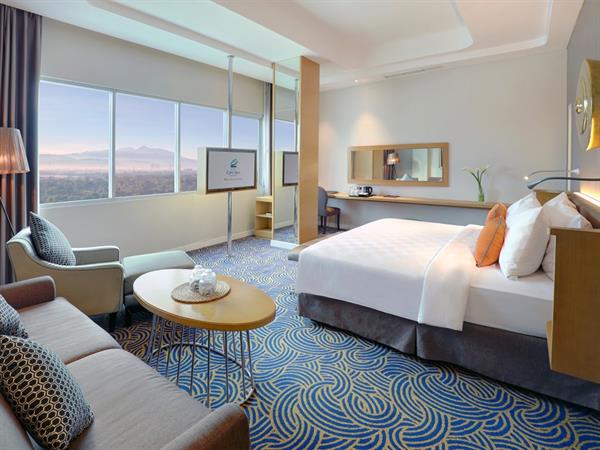 Business Suite Room Hotel Ciputra Cibubur