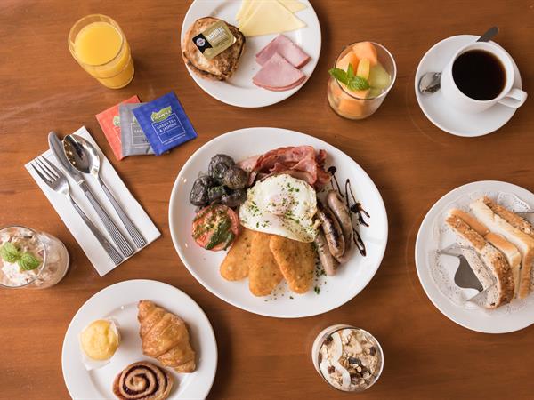 Bed & Breakfast Non Refundable
Distinction New Plymouth Hotel