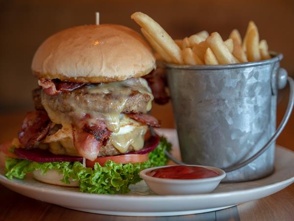 Bailiez Cafe & Bar - Te Anau
Distinction Luxmore Hotel Te Anau