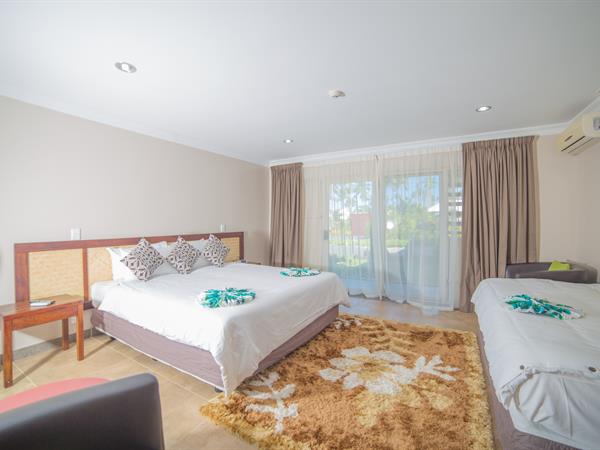 Hotel Room
Saletoga Sands Resort