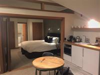 Lodge Suite
Treetops Lodge and Estate