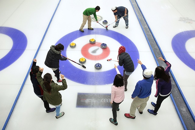 
Maniototo Curling International