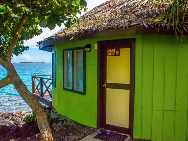 Waterfront Seaside Fale
Va I Moana Seaside Lodge