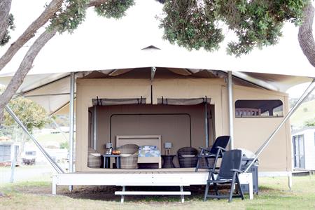 Beachfront Eco Safari Glamping Tent
Martins Bay Holiday Park