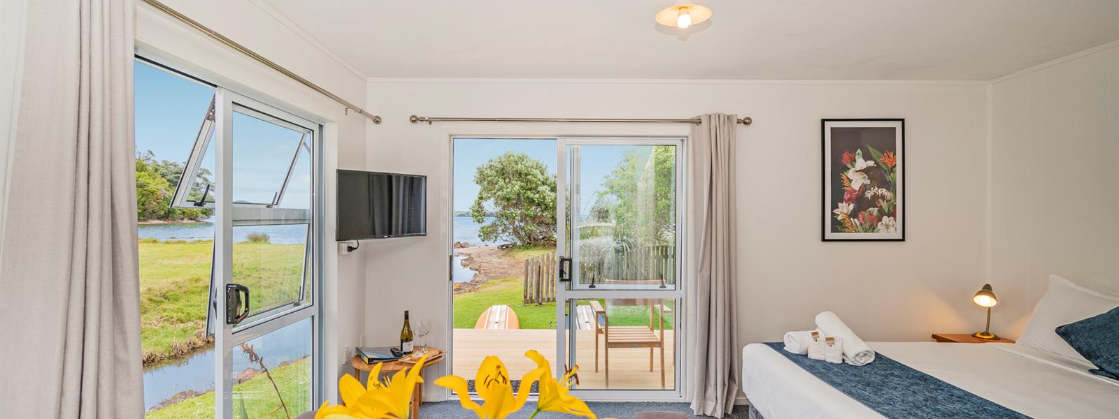 Services for Shelly Beach TOP 10 Holiday Park Coromandel Town Holiday