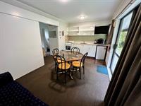 Family Motels
Wellington's Kiwi Holiday Park