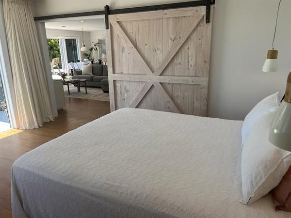 Seaview Beauty 2 Bedroom Villa
Doubtless Bay Villas
