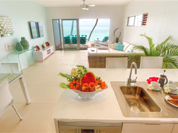 2 Bedroom Beachfront Villa
Crystal Blue Lagoon Luxury Villas