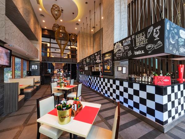 Joe's Grill
Swiss-Belhotel Mangga Besar Jakarta