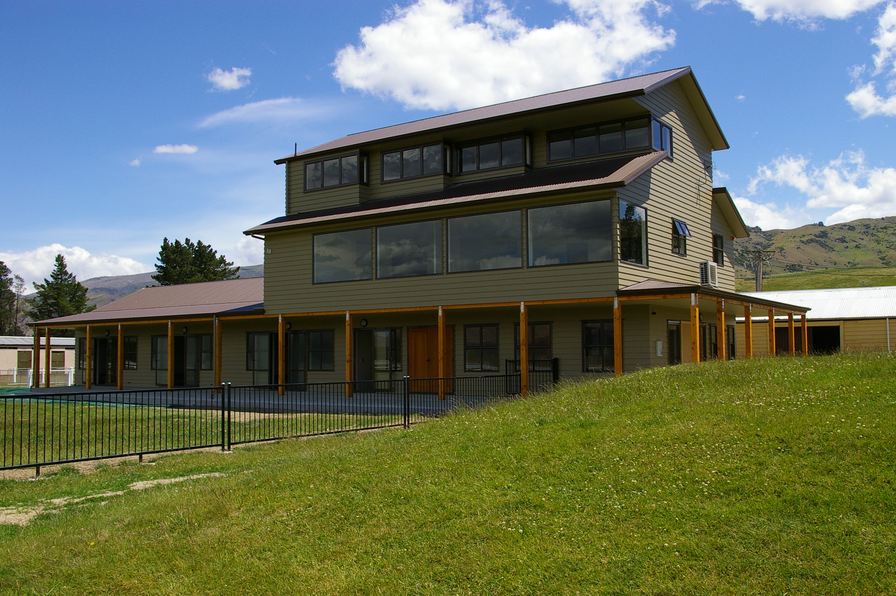 
Central Lakes Equestrian Club