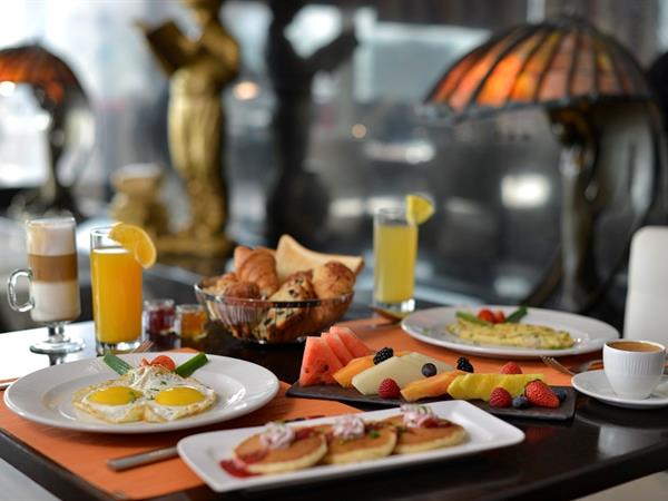 Room with Breakfast and Lunch or Dinner
Swiss-Belhotel Seef Bahrain