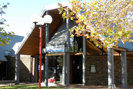 
Cromwell Public Library