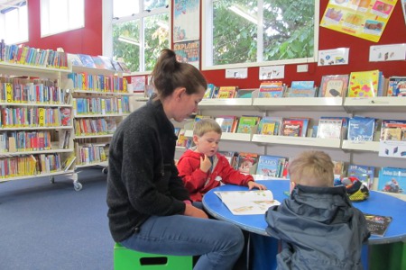 
Millers Flat Library