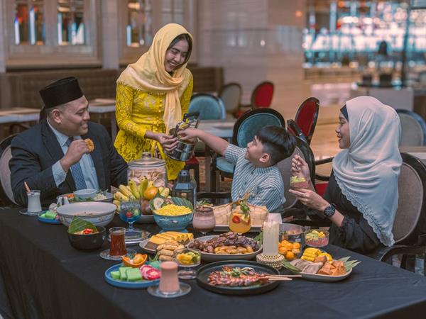 Pulang Kampung Ramadan Iftar Buffet
Hotel Ciputra World Surabaya managed by Swiss-Belhotel International