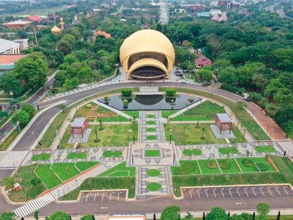 Indonesia in Miniature Park
Hotel Ciputra Jakarta managed by Swiss-Belhotel International