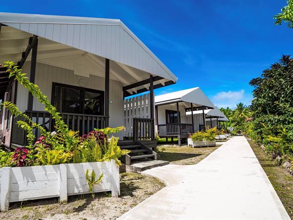 
Aitutaki Village