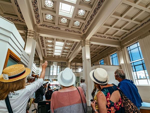 Art Deco Guided Walking Tour
Swiss-Belhotel Napier