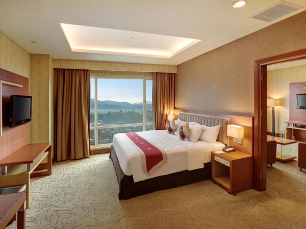 Kamar Suite
Swiss-Belhotel Maleosan Manado