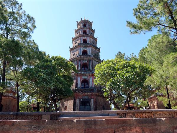 Nam Thien Nhat Tru Pagoda
Swiss-Belresidences Upper East Saigon (Upcoming)