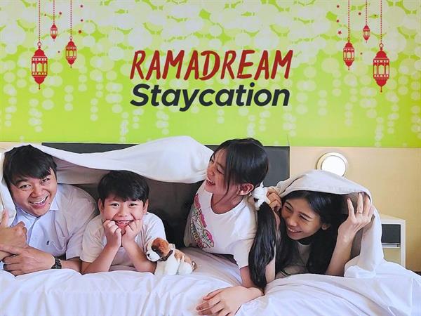 Ramadream Staycation
Zest Jemursari, Surabaya