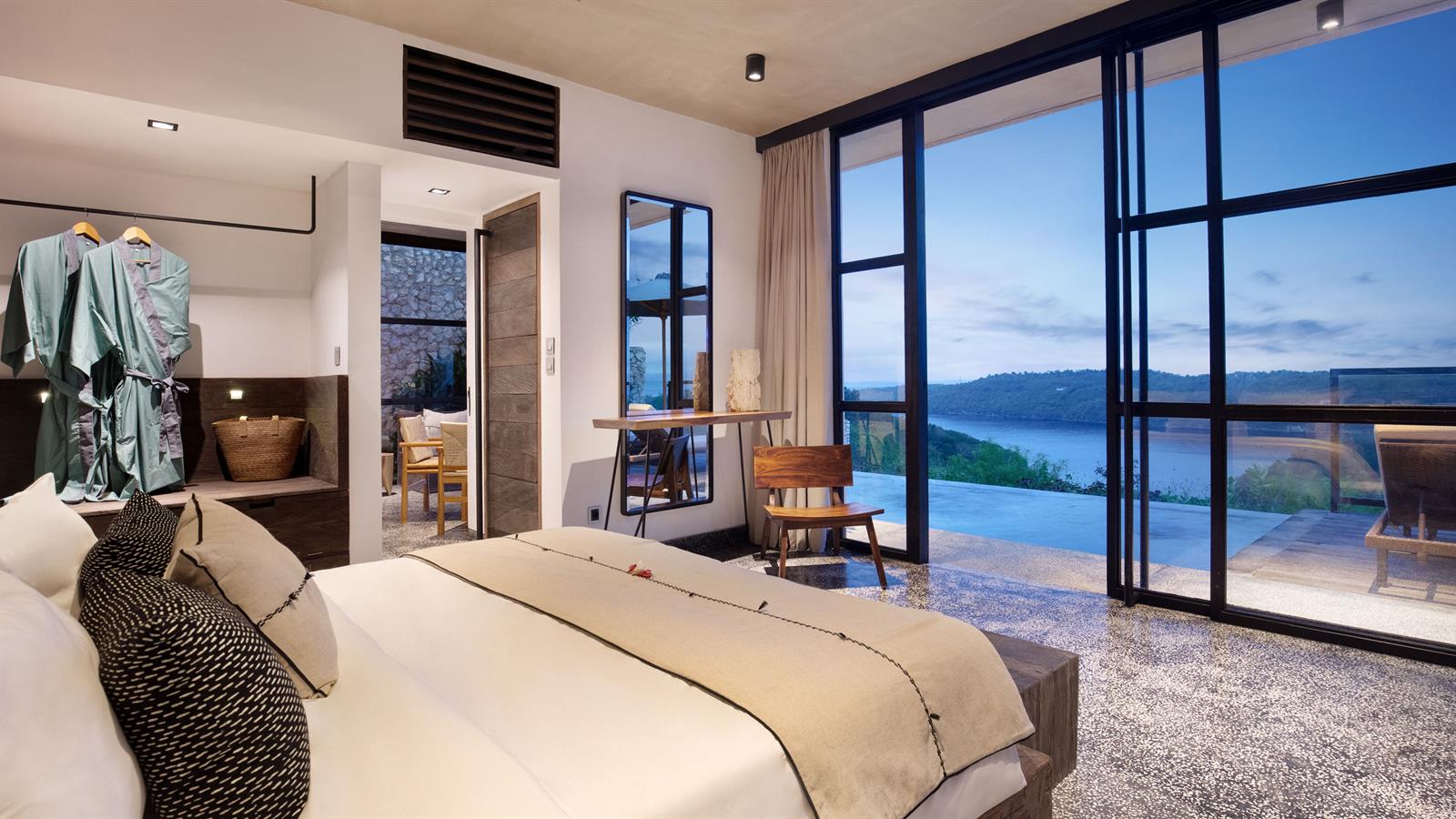 New 5-star resort located on Nusa Penida island, nestled on the hilltop of Gamat Bay.