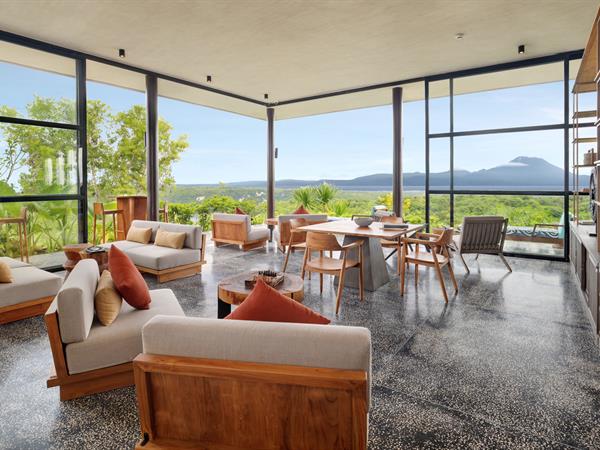 Lounge dan Ruang Konferensi
MĀUA by Swiss-Belhotel