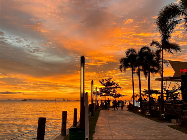 The Promenade - Swiss-Belhotel Harbour Bay Batam