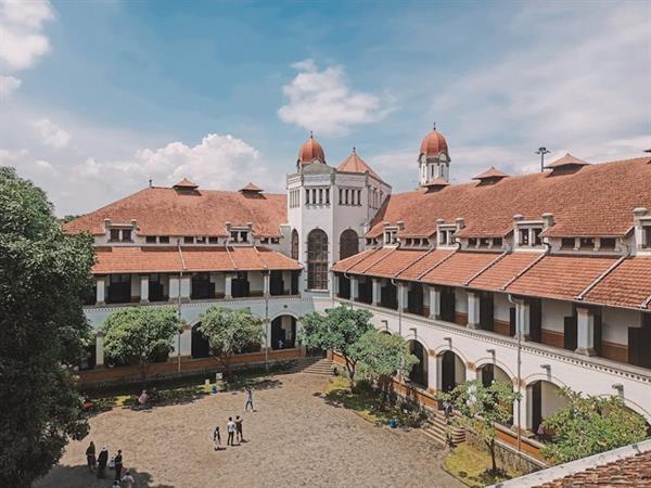 Lawang Sewu
Hotel Ciputra Semarang