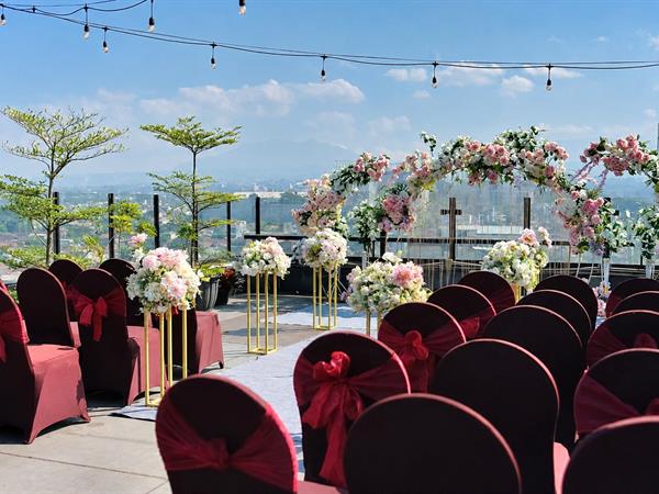 Wedding Package
Zest Sukajadi Bandung