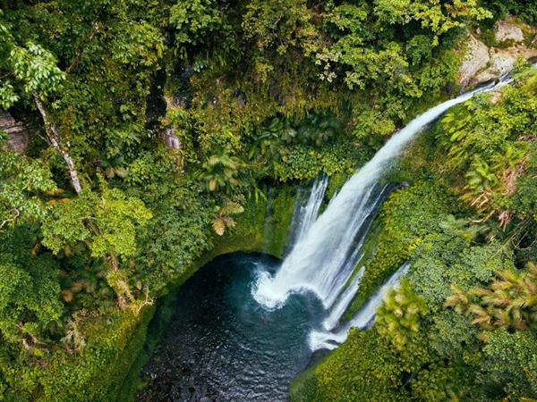 Sendang Gile Waterfalls
Swiss-Belcourt Lombok